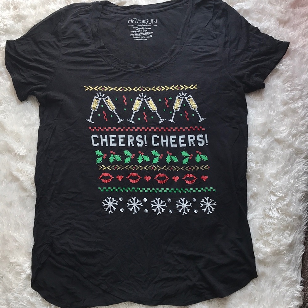 Holiday top ($3 only when bundled)